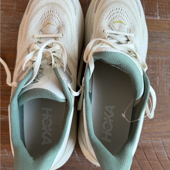 Hoka Arahi 8 men’s Truffle Salt / Oyster Mushroom - Picture 8 of 11